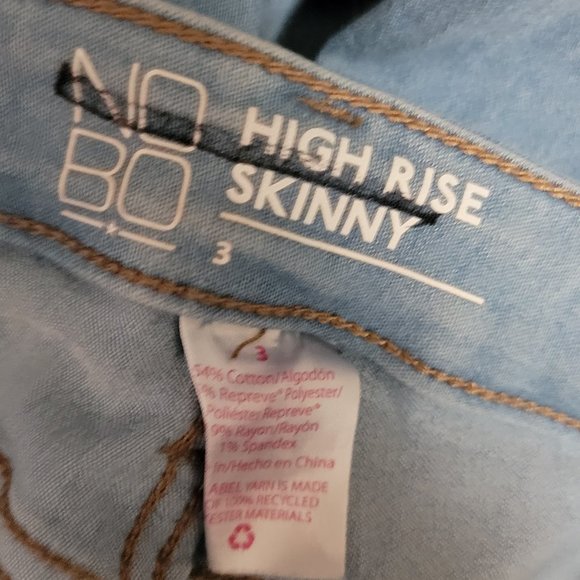 No Boundaries High Rise Skinny Jeggings Size 3 / 27 - Picture 2 of 6